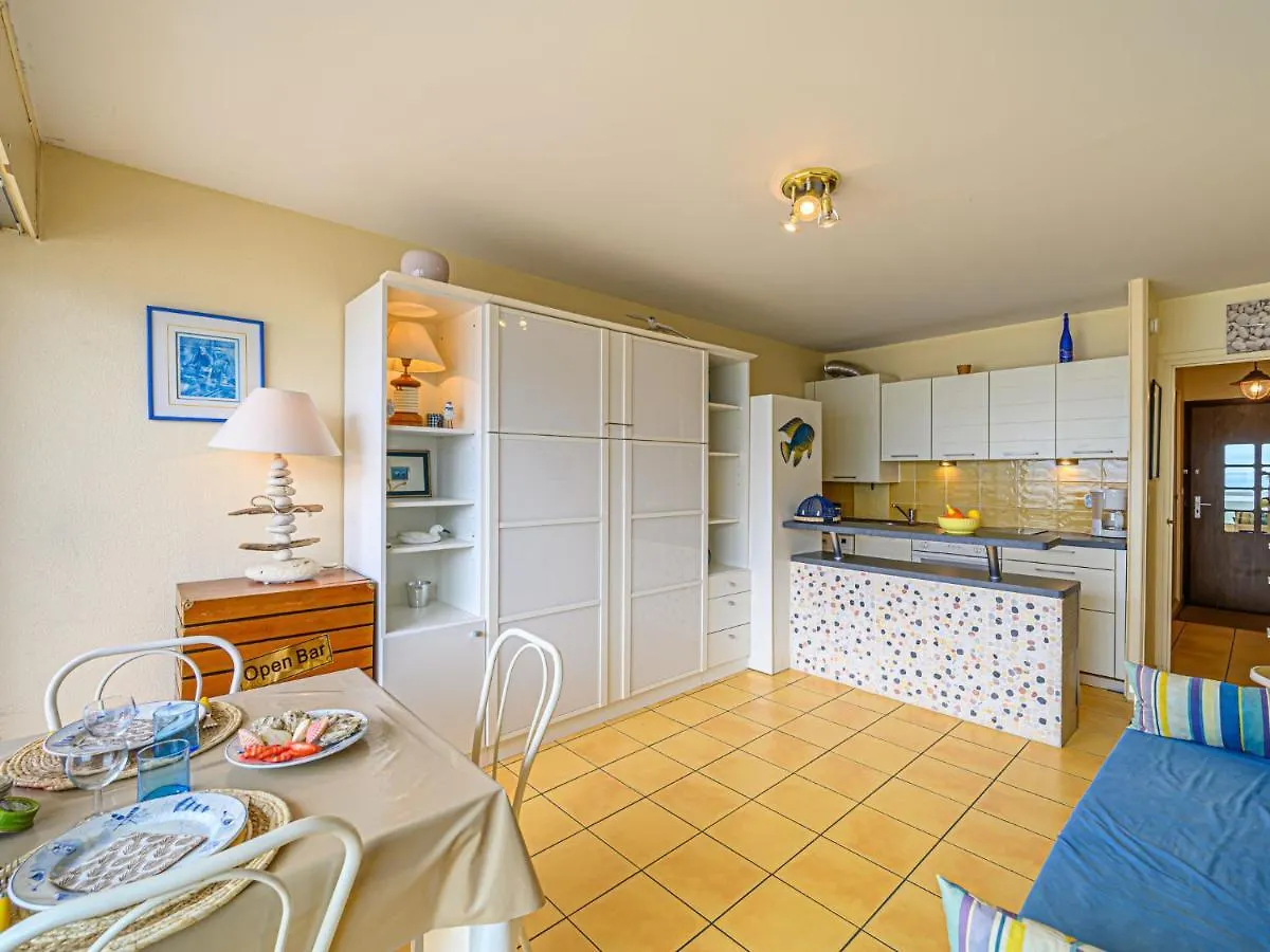 Daire Studio Residence Tal En Treh By Interhome Quiberon